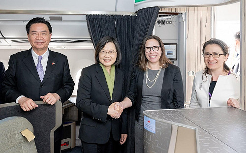 美國務院喊卡「總統過境簡報」？趙怡翔查證：是延後 且僅是服務媒體性質