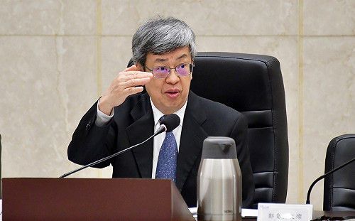 雙語政策惹議 陳建仁辯：沒要將英語列為國家第二語言