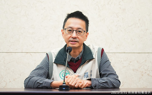 1萬瓶猴痘疫苗昨晚抵台！羅一鈞：第二階段4/15前開打 40家醫院可接種