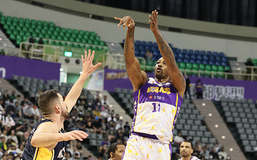 國籍法修正案放寬申請歸化居留2年 29日再送政院討論