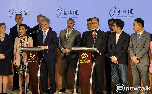 美眾院外委會主席麥考爾：如果中國武力侵犯台灣 美國可能出兵保台