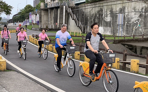 侯友宜：新北推動綠能交通不遺餘力