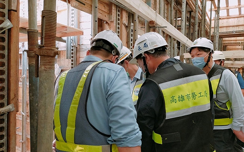 批高雄工安事件頻傳  國民黨市黨部：陳其邁別只顧送暖許銘春