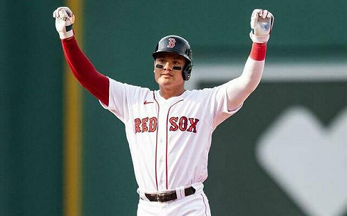 張育成感謝紅襪給機會 教頭雙關鼓勵「做你自己」