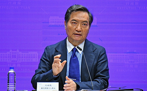 被藍黨團評施政0分 政院：尊重建言 陳揆政績「有目共睹」