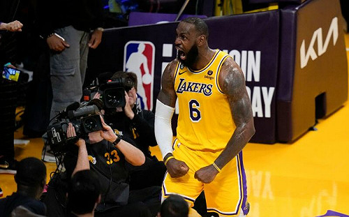 詹皇向D.Brooks傳達了一些訊息