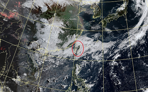 大雨特報解除！西邊放晴東有雨 北部與東北部回溫