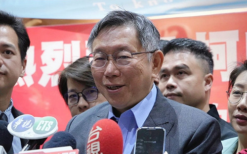 藍營為助攻侯友宜調整議會總質詢期程 柯文哲：扣分啦      