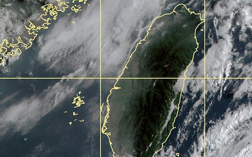台北溫度飆至30度！台灣上空「萬里無雲」網：超熱