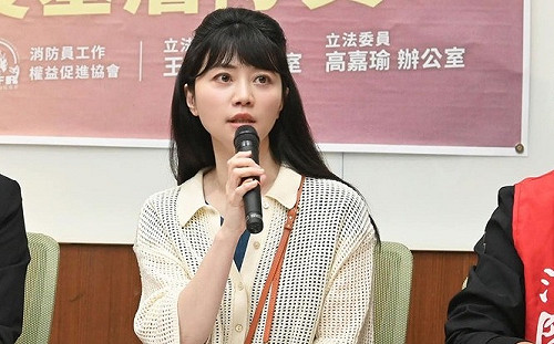 爭取國會過半的關鍵在港湖區 高嘉瑜：信賴清德就是信她！