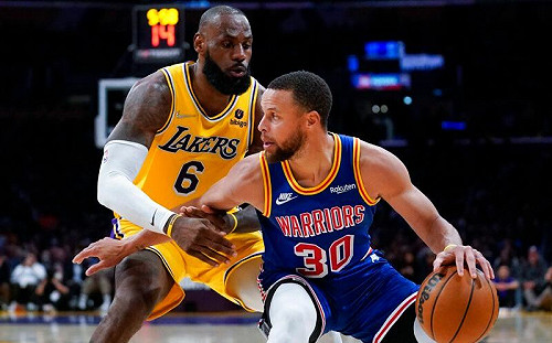 湖人勇士對決　Curry再次交手詹皇