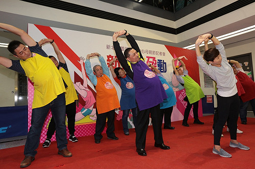 30位準爸爸為愛挺孕肚 新北推520運動優惠