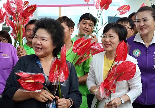 母親節快樂！花媽 劉世芳送吼賀原來長這樣