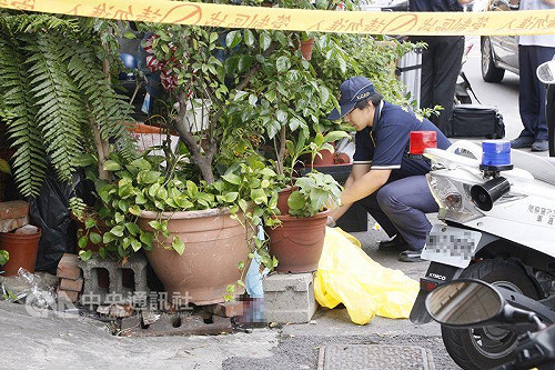 疑家族糾紛 妹遭胞兄砍斷頭部