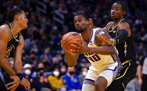 勇士年輕球員為何得不到更多時間？