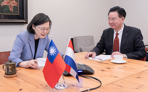 與巴拉圭總統當選人貝尼亞通話 總統盼持續拓展深化台巴友好邦誼