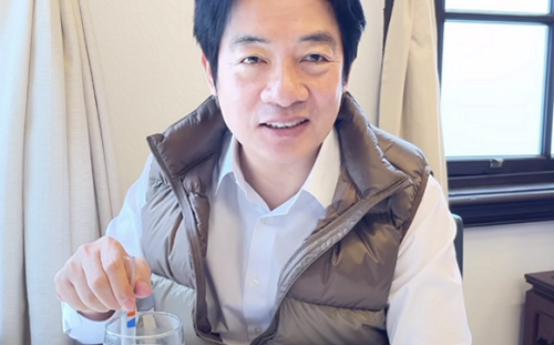 喝全糖珍奶遭趙少康酸「不顧健康」 賴清德：的確 但若健康吃ok 