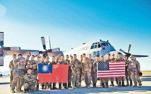 美退役海軍少將：未來1年內可以看到美台軍隊一起行動 