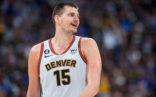 Jokic再寫恐怖紀錄　1數據超張伯倫