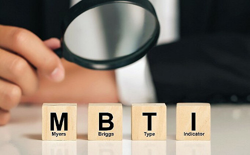 星座早就退流行！16種MBTI類型人氣排行榜揭曉　快看你和哪些明星同一型