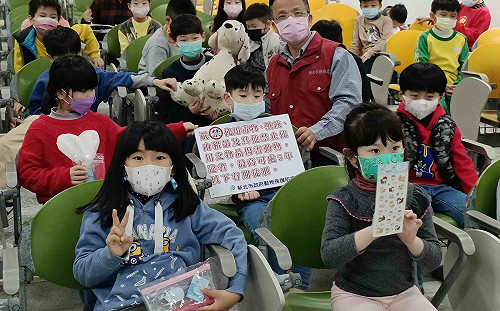 新北生命教育深耕校園   動保小尖兵奶音齊喊：愛牠就別讓牠受傷！