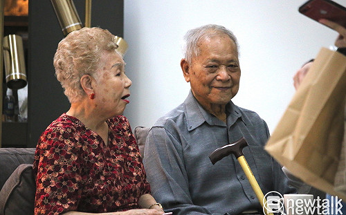 柯文哲昨無保返家後有神秘行程 吳怡萱哽咽：探望手術後的柯爸