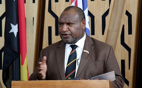 談與美簽「防務合作」 協議 巴紐總里 : 不會作為「戰爭發動基地」