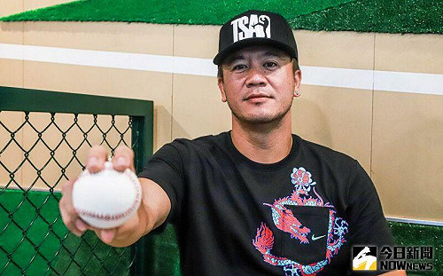 (影)史上最有天份強投！曹錦輝41歲狂飆148公里