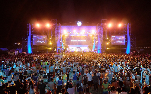 睽違三年新北貢寮海祭回歸 獨立音樂大賞等你角逐！ 