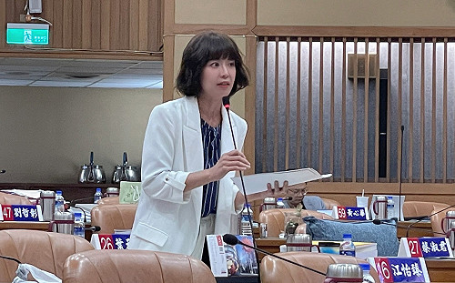 民進黨批侯行人地獄閻王 藍議員：綠營忘了自己在執政？