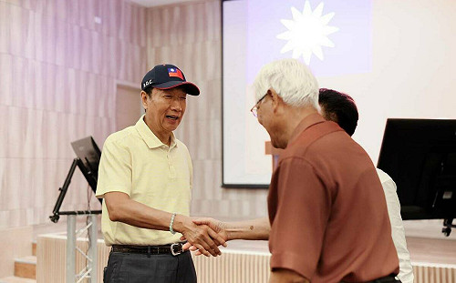 籲組跨黨派「兩岸談判團隊」 郭台銘：不為任何職位、只為2300萬人民憂心