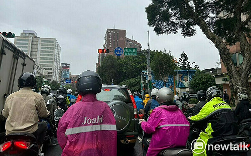 去年大眾運輸使用率創新低！交通部：因確診高峰