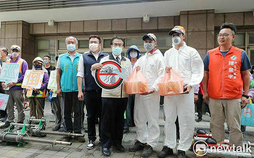 台南出現首例本土登革熱  黃偉哲視察防治並呼籲市民警覺