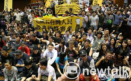 柯文哲喊話重啟服貿  成大教授李忠憲：當然可能出現第二次太陽花運動