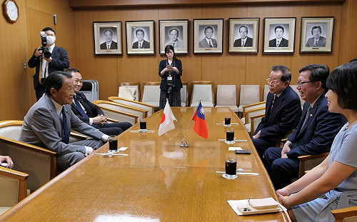 鄭文燦率經濟產業交流訪問團訪日 促進溝通對話與合作機會