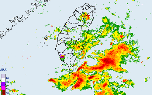 快訊》午後雷陣雨來了！6縣市大雨特報 氣象局：高雄防大雷雨