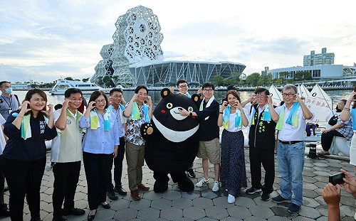 高雄海洋派對結合愛河灣水樂園   陳其邁：海洋首都高雄與世界連結