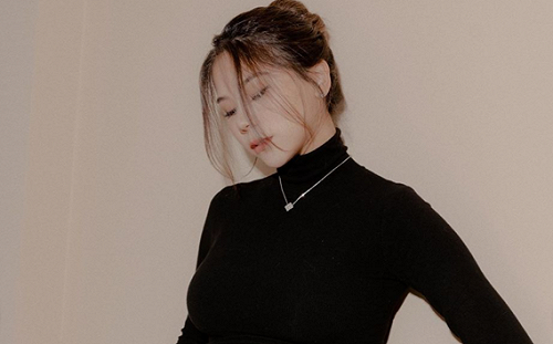 最美孕婦要生了！蕾菈實況轉播曝已「開半指、微宮縮」網一片祝福