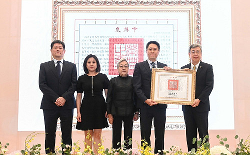 前台大醫院院長戴東原追思會  陳建仁頒總統褒揚令 感性稱「沒老師沒有今天」