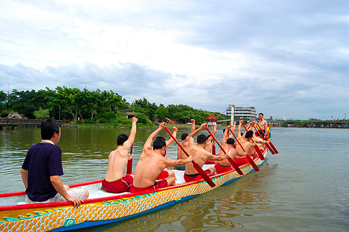 鋒面提前往北移  氣象局：各地應嚴防雷陣雨