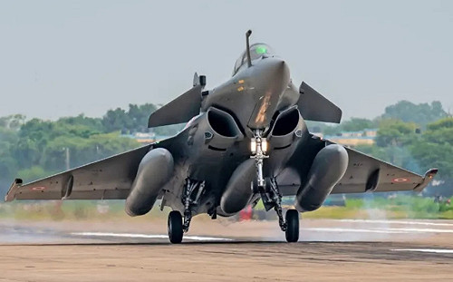 因應中國在印度洋擴張 印度將採購26架飆風戰機