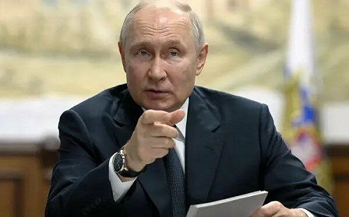 普丁稱「準備好在莫斯科與澤連斯基會談」又威脅動用武力結束戰爭