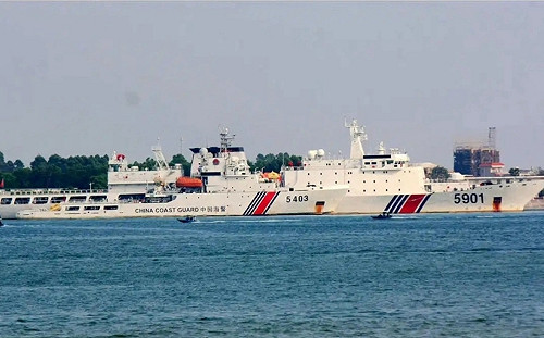 菲總統對中「轉彎」出招 中國派軍艦至美濟礁挑釁