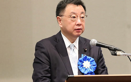 憂「台灣有事」擬設緊急避難設施 日本官房長官視察沖繩石垣市 訪與那國島