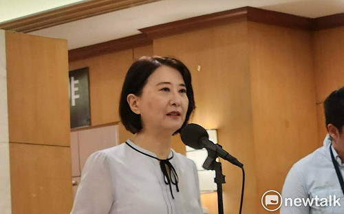 王鴻薇承認與隨扈妻無交情熟識 批Kolas「自證施壓所言不假」