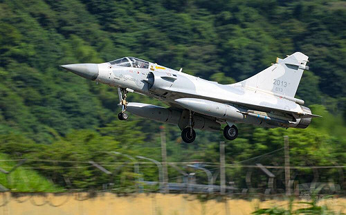 漢光39號演習」實兵演練首日  戰機、運輸機進行戰備轉場訓練  