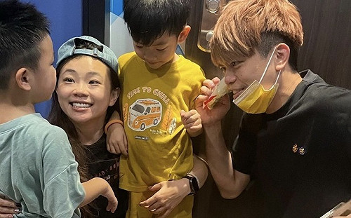 第一次跟蔡桃貴、蔡波能分開！二伯：開心兒子獨立但有點失落