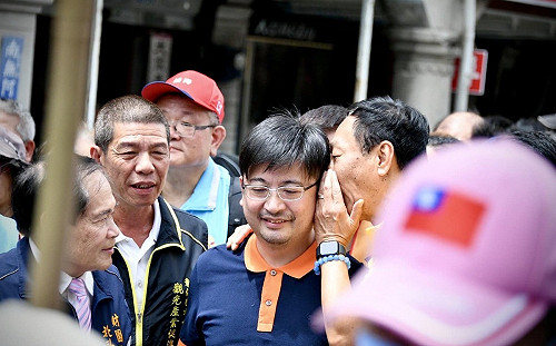 謝典林退出國民黨掀骨牌效應？全台藍營議長今有5人接連表態