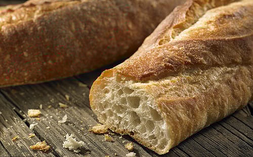 小一新生午餐連3天供應麵包  高市教育局：3日內提檢討改進報告