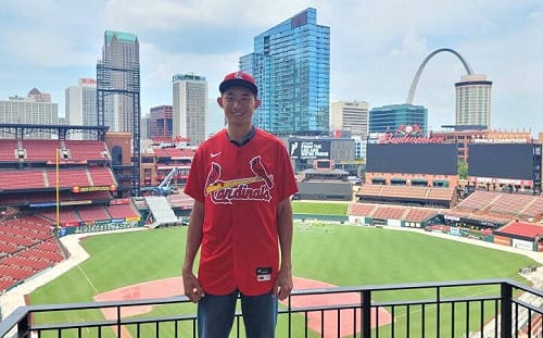 旅美生涯初登板　林振瑋投2局飆3K